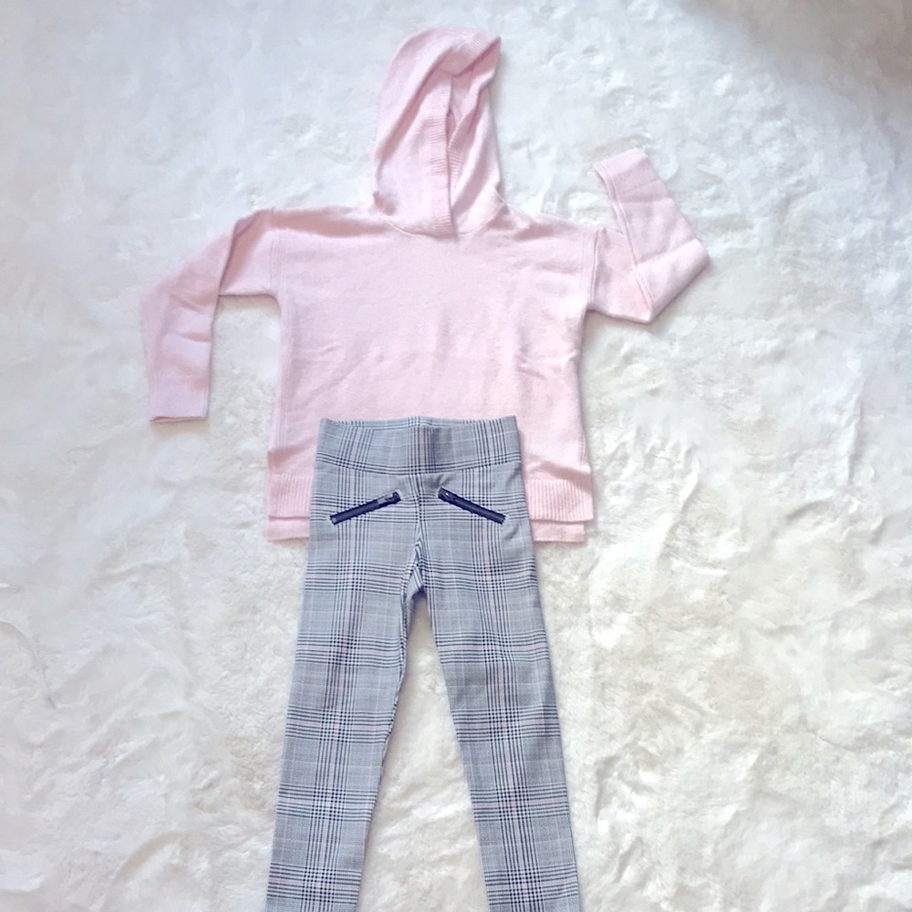 Brand new girl size 5 leggings with matching sweater